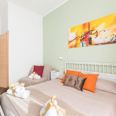Domus Victoria Guest House ローマ エクステリア 写真