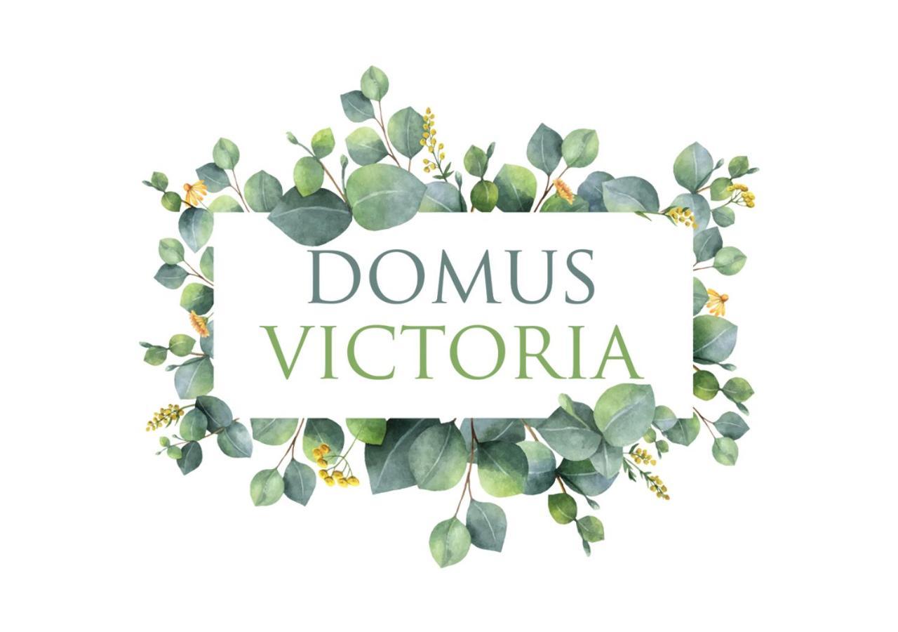 Domus Victoria Guest House ローマ エクステリア 写真