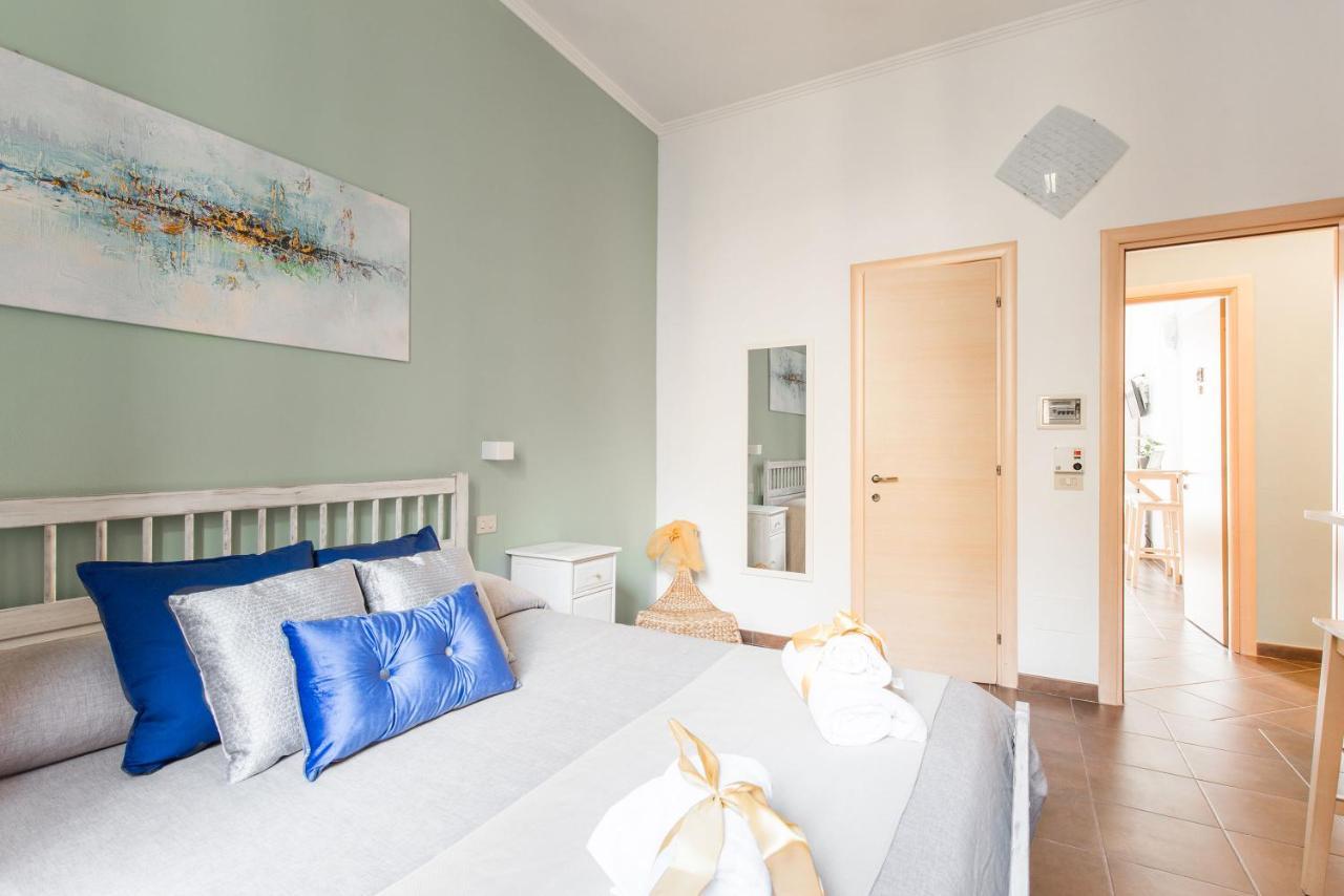 Domus Victoria Guest House ローマ エクステリア 写真