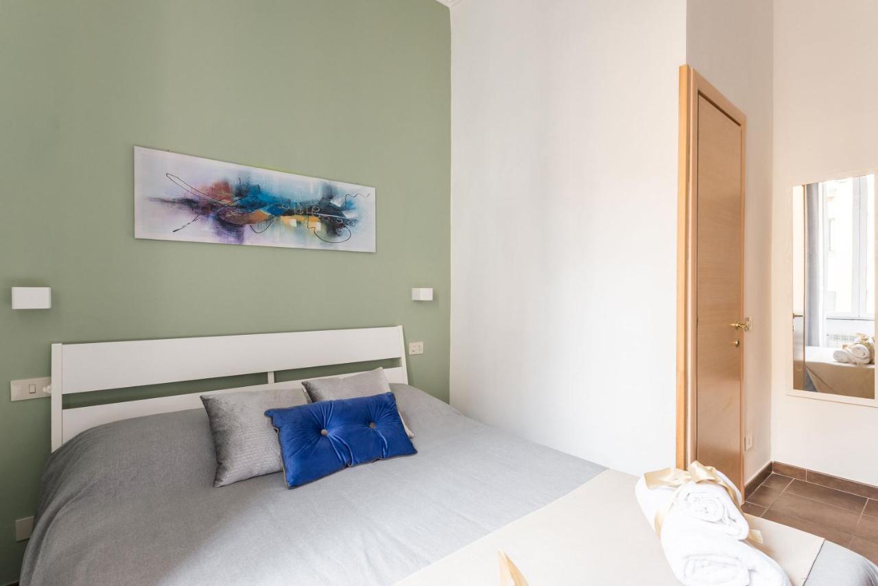 Domus Victoria Guest House ローマ エクステリア 写真